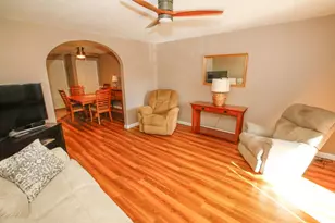 2 Timberwood Dr, Goffstown, NH 03045 - Photo 6