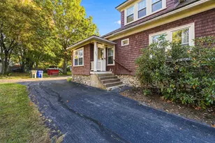 293 Candia Rd, Manchester, NH 03109 - Photo 4
