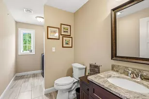 256 Villager Rd, Chester, NH 03036 - Photo 8