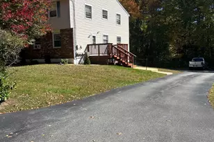 6 Colonial Rd, Windham, NH 03087 - Photo 6