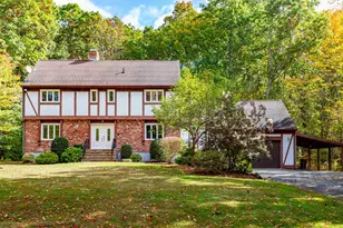 23 Golden Oaks Dr, Salem, NH 03079 - Photo 4