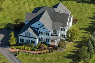 20 Bennington Rd, Windham, NH 03087 - Photo 2