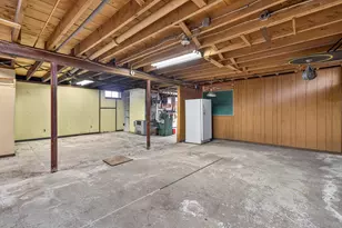 73 Constant St, Manchester, NH 03103 - Photo 40