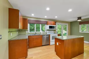 41 Brek Dr, Merrimack, NH 03054 - Photo 12