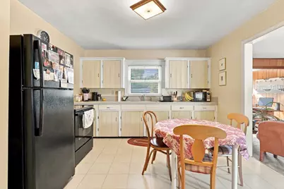 44 Atherton Avenue, Nashua, NH 03064 - Photo 8
