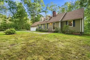 23 Bradford St, North Andover, MA 01835 - Photo 38