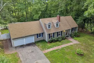 23 Bradford St, North Andover, MA 01835 - Photo 2