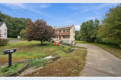 17 Willow Street, Derry, NH 03038 - Photo 4