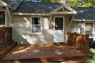 764 Pelham N Dr, Holderness, NH 03245 - Photo 1