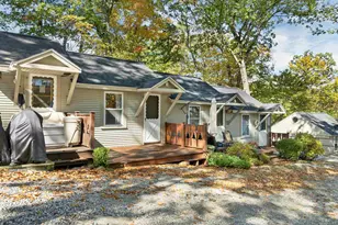764 Pelham N Dr, Holderness, NH 03245 - Photo 4