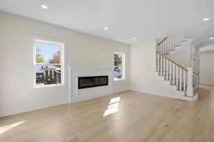 22 Nolet Ave, Salem, NH 03079 - Photo 6