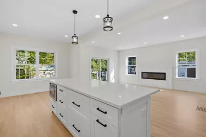 22 Nolet Avenue, Salem, NH 03079 - Photo 12