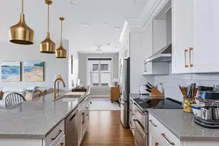 99 Foundry Pl, Portsmouth, NH 03801 - Photo 2