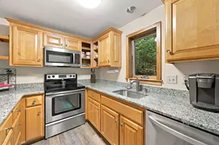 14 Caldon Cir, Campton, NH 03223 - Photo 30