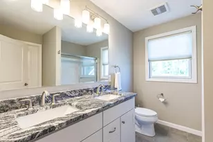 6 Chadwick Cir, Windham, NH 03087 - Photo 10