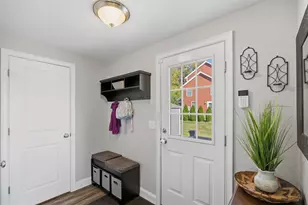 75 Timber Ridge Dr, Milford, NH 03055 - Photo 2