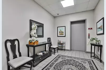 96 River Road #411, Manchester, NH 03104 - Photo 6