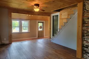 7018 Oak Hill Rd, Loudon, NH 03307 - Photo 6