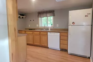7018 Oak Hill Rd, Loudon, NH 03307 - Photo 8