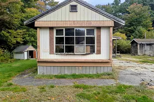 8 Darren Dr, Raymond, NH 03077 - Photo 12