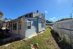 106 Burke St, Nashua, NH 03060 - Photo 2