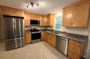 91B Fordway Ext, Derry, NH 03038 - Photo 8