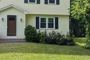 91B Fordway Ext, Derry, NH 03038 - Photo 4