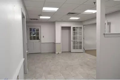 276 Newport Road, New London, NH 03257 - Photo 14