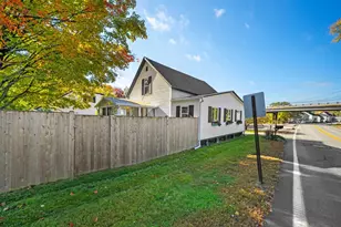 153 Buck St, Pembroke, NH 03275 - Photo 2