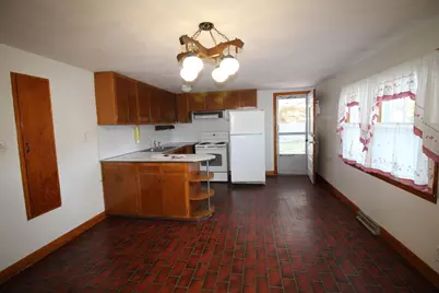 4 Travers Street, Hudson, NH 03051 - Photo 2