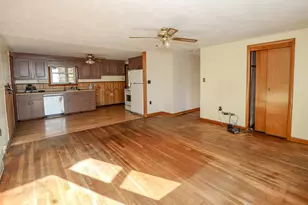 48 Abbot Hill Acres Rd, Wilton, NH 03086 - Photo 6