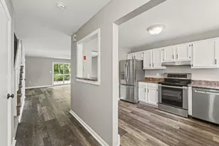 31R South Ave, Derry, NH 03038 - Photo 6