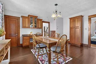 663 Amory St, Manchester, NH 03102 - Photo 1