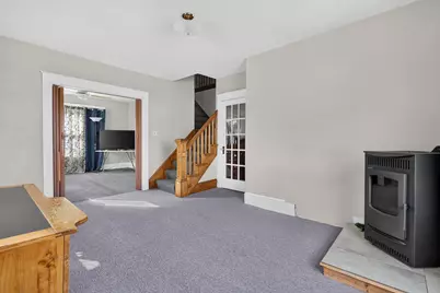 663 Amory Street, Manchester, NH 03102 - Photo 4