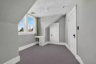 663 Amory St, Manchester, NH 03102 - Photo 38