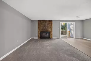 3 Black Oak Dr, Nashua, NH 03062 - Photo 10