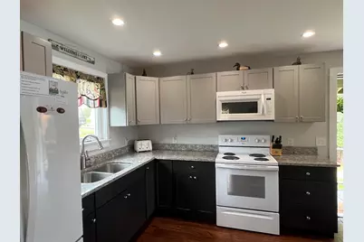 512 Back Lake Road, Pittsburg, NH 03592 - Photo 18