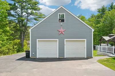 70 Lane Road, Raymond, NH 03077 - Photo 2