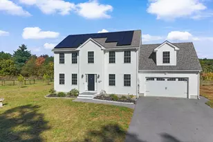 302 Straw Rd, Manchester, NH 03102 - Photo 2