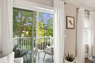 1029 S Mammoth Rd, Manchester, NH 03109 - Photo 26