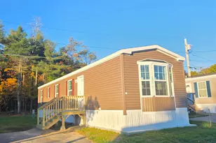 12 Elizabeth Dr, Boscawen, NH 03303 - Photo 1