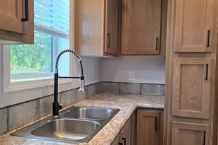 5 Bartlett Ln, Epsom, NH 03234 - Photo 1
