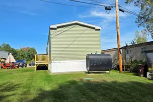 5 Bartlett Ln, Epsom, NH 03234 - Photo 12