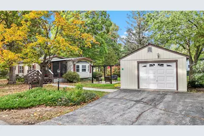 10 Village Drive, Raymond, NH 03077 - Photo 2