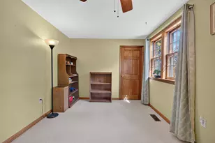 21 Clearview Dr, Nashua, NH 03062 - Photo 32