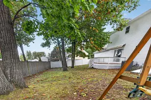 21 Clearview Dr, Nashua, NH 03062 - Photo 52