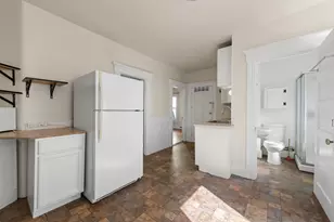 267 Cartier St, Manchester, NH 03102 - Photo 34