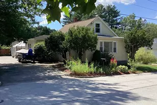 108 Arizona St, Manchester, NH 03104 - Photo 1