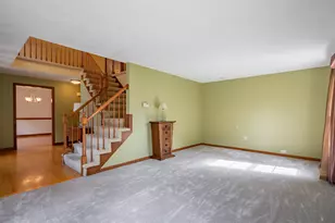 34 Parrish Hill Dr, Nashua, NH 03063 - Photo 14