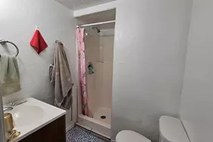 11 Elliot St, Keene, NH 03431 - Photo 36